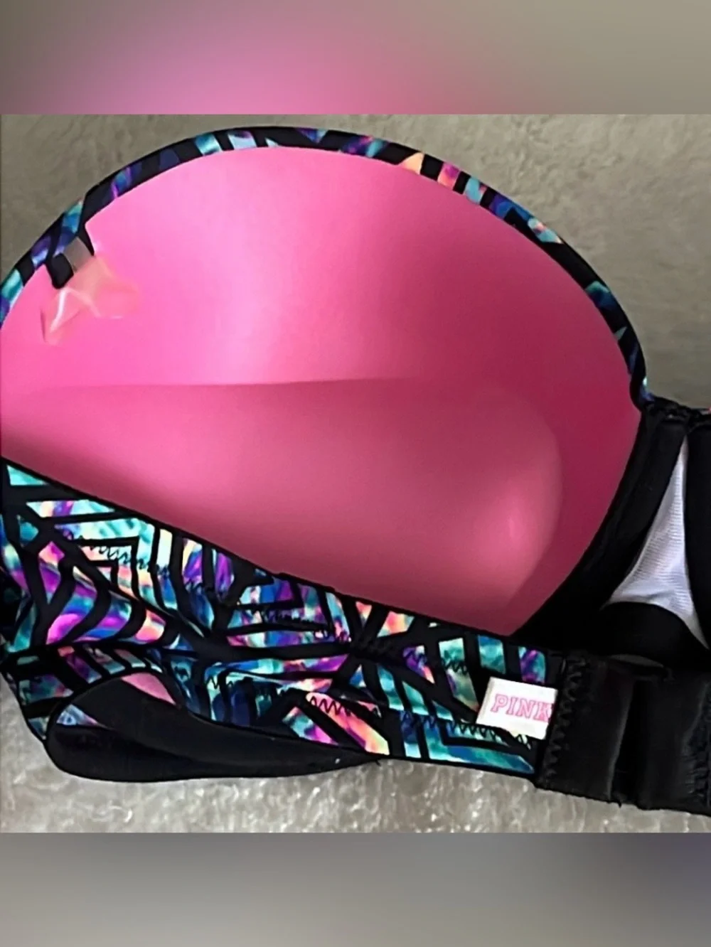 PINK Victorias Secret size 32d
